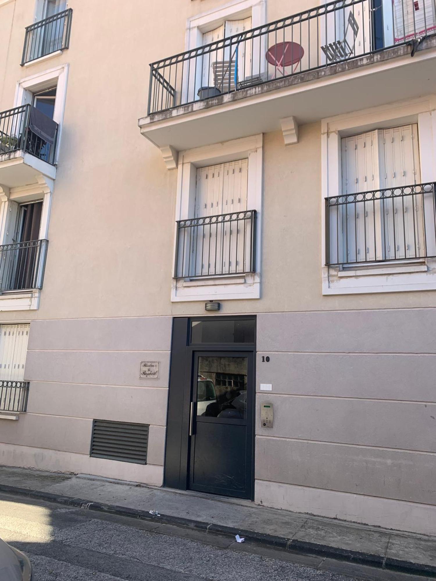 Duplex Raphael- Wi-Fi Et Parking Prive Apartment Toulon Bagian luar foto